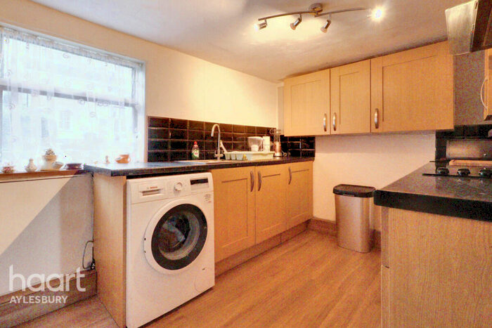 2 Bedroom End Of Terrace House For Sale In Bois Moor Road, Chesham, HP5