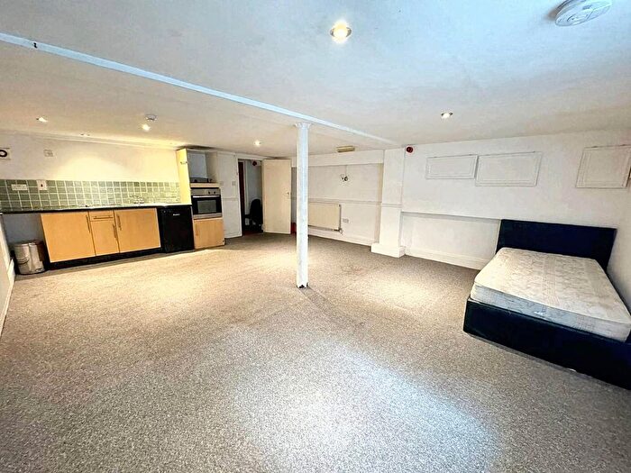 1 Bedroom Flat To Rent In Gloucester Road, Avonmouth, Bristol, BS11