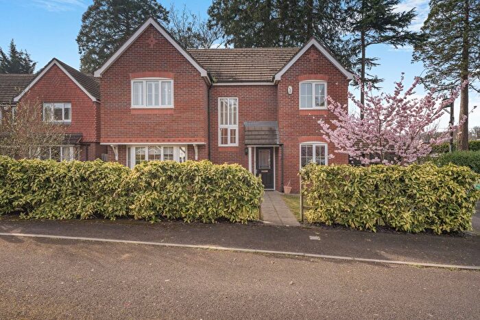 4 Bedroom Detached House For Sale In Pencarn Avenue, Coedkernew, NP10