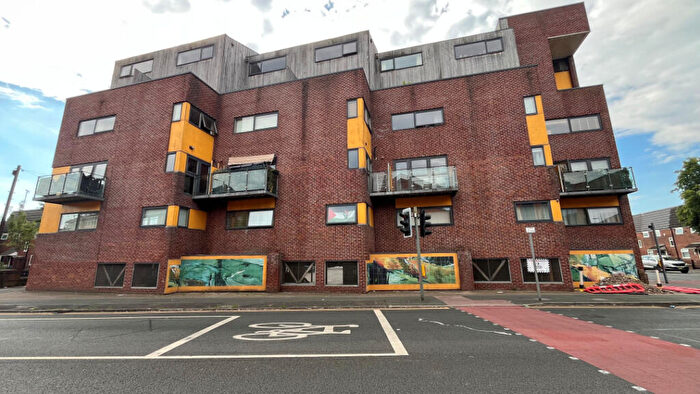 2 Bedroom Apartment For Sale In Alexandra Road, Manchester, M16