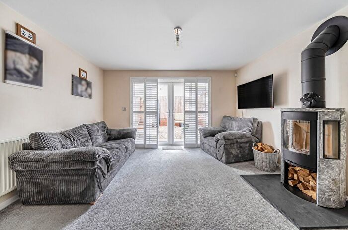 2 Bedroom End Of Terrace House To Rent In Parlour Mead, Cullompton, Devon, EX15