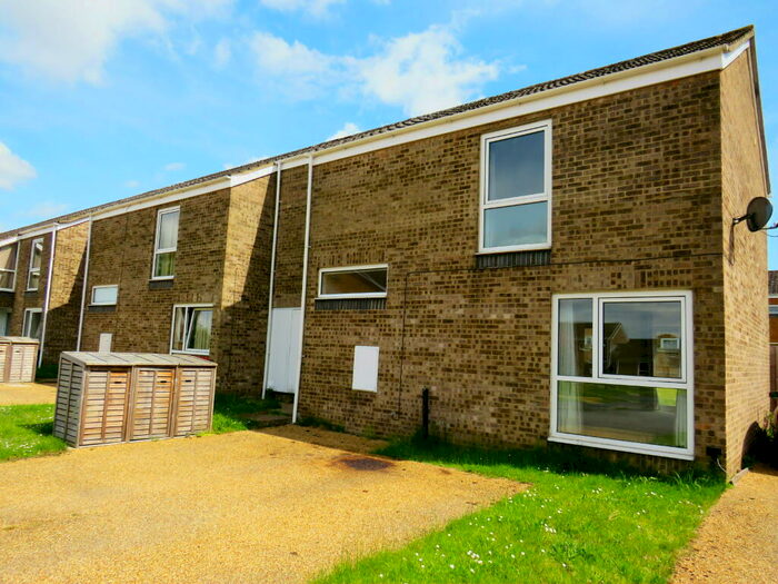 3 Bedroom End Of Terrace House To Rent In Myrtle Close, Raf Lakenheath, Brandon, IP27