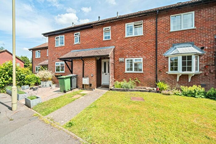 3 Bedroom House For Sale In Liphook No Onward Chain, GU30