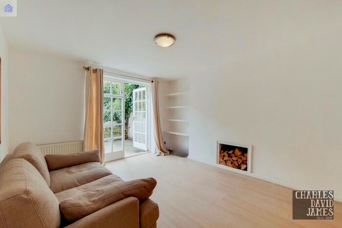1 Bedroom Flat To Rent In Caledonian Road, London, N1