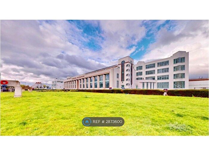 Studio To Rent In Hoover Building, Greenford, UB6