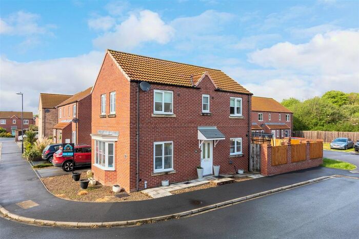 4 Bedroom Detached House For Sale In Evergreen Way, Norton, Malton, YO17