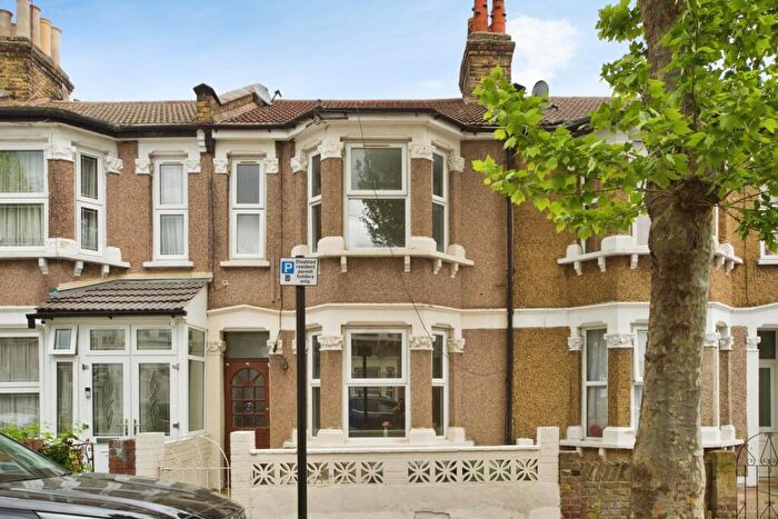 3 Bedroom Terraced House For Sale In Ashley Road, Forest Gate, London, E7