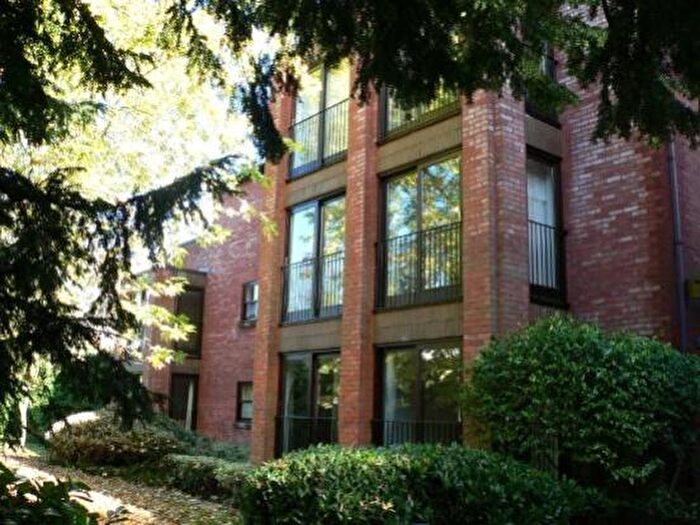 2 Bedroom Apartment To Rent In Woodstock Road, Oxford, OX2