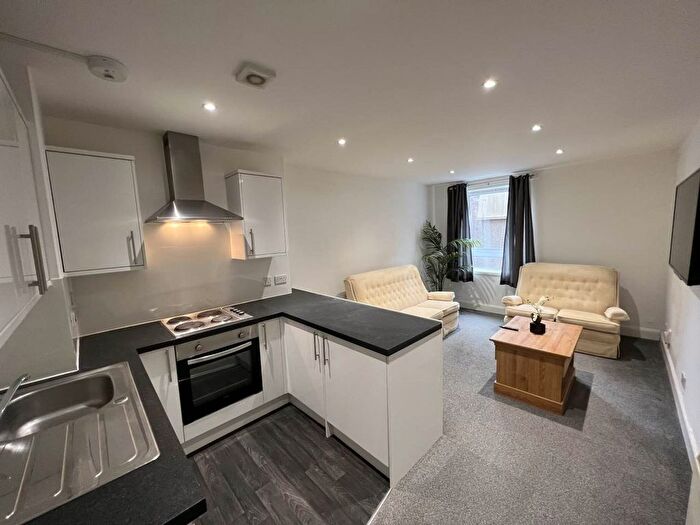 2 Bedroom Flat To Rent In Beaumont House, St John's Place, Perth, PH1