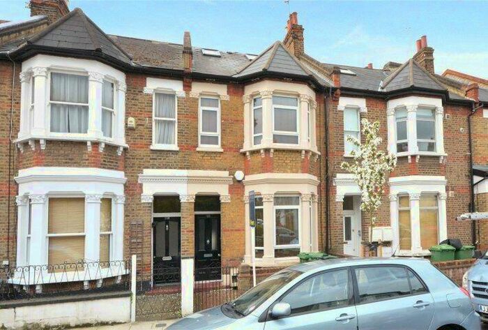 5 Bedroom Flat To Rent In Sumatra Road, West Hampstead, NW6