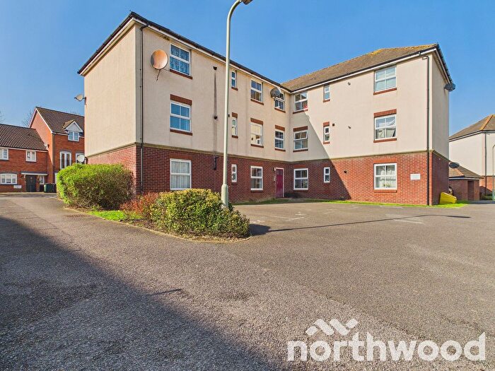 2 Bedroom Flat To Rent In Hurst Road, Kennington, Ashford, TN24