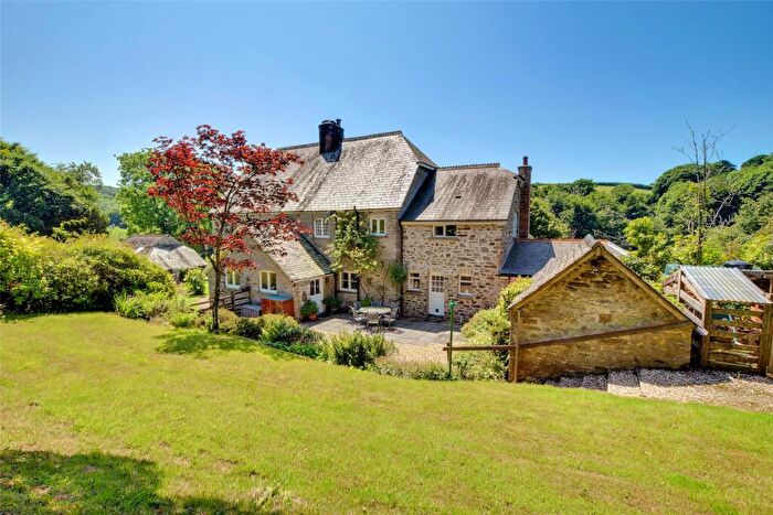 4 Bedroom Semi-Detached House For Sale In Bittadon, Barnstaple, Devon, EX31