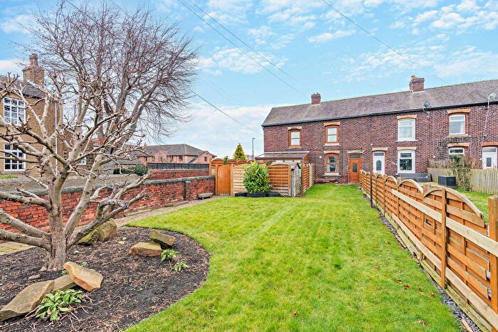 4 Bedroom Terraced House For Sale In Long Lane, Clayton West, Huddersfield, HD8