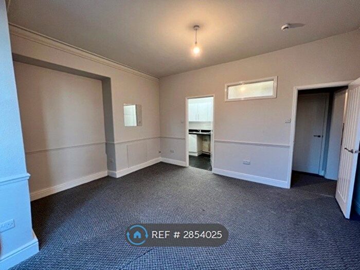 1 Bedroom Flat To Rent In Pierremont Crescent, Darlington, DL3