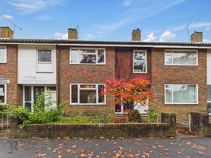 3 Bedroom Terraced House For Sale In Furnace Green, Crawley, RH10
