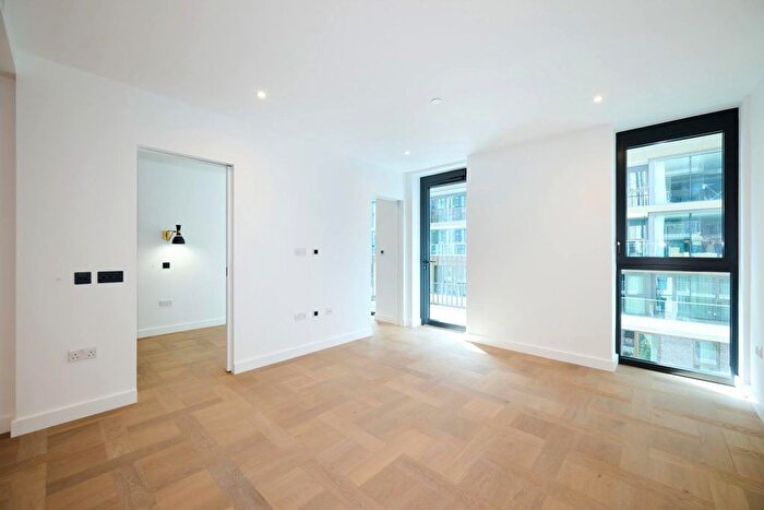 Studio To Rent In Merino Gardens, London, E1W