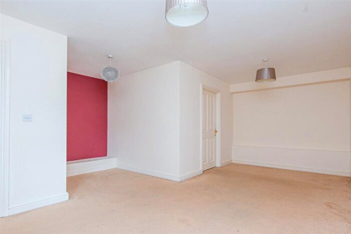 1 Bedroom Flat To Rent In Boxley Road, Maidstone, ME14