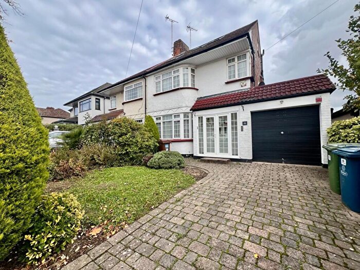 4 Bedroom Semi Detached House To Rent In Hill Road, Pinner, HA5