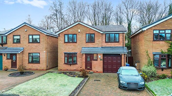 4 Bedroom Detached House For Sale In St. Andrews Close, Fearnhead, WA2