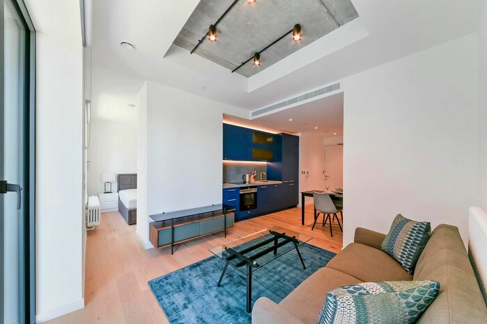 Studio For Sale In Rendel House, Goodluck Hope Walk, London, E14