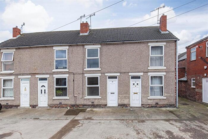 2 Bedroom Terraced House To Rent In Brook Yard, Chatsworth Road, Chesterfield, S40