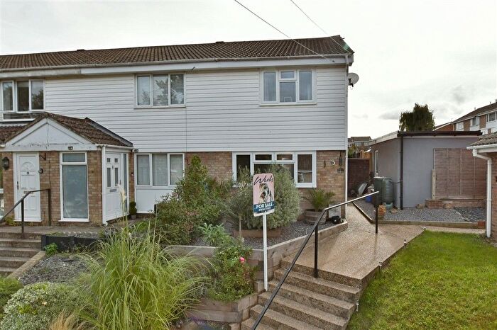 2 Bedroom End Terrace House For Sale In Nightingale Close, Rainham, Gillingham, Kent, ME8