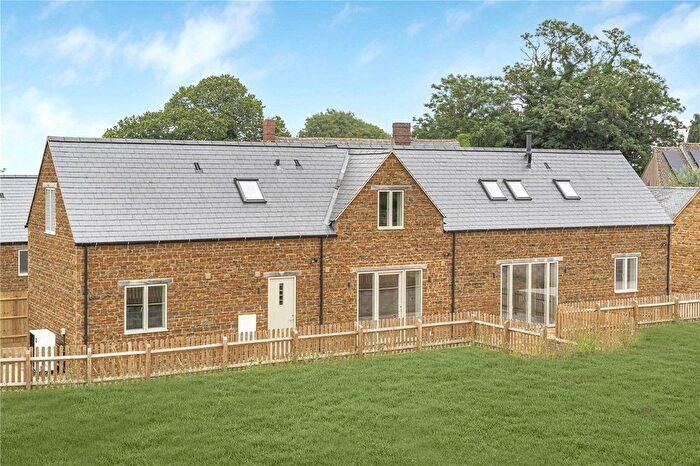 4 Bedroom Barn Conversion For Sale In Great Bourton, Banbury, Oxfordshire, OX17