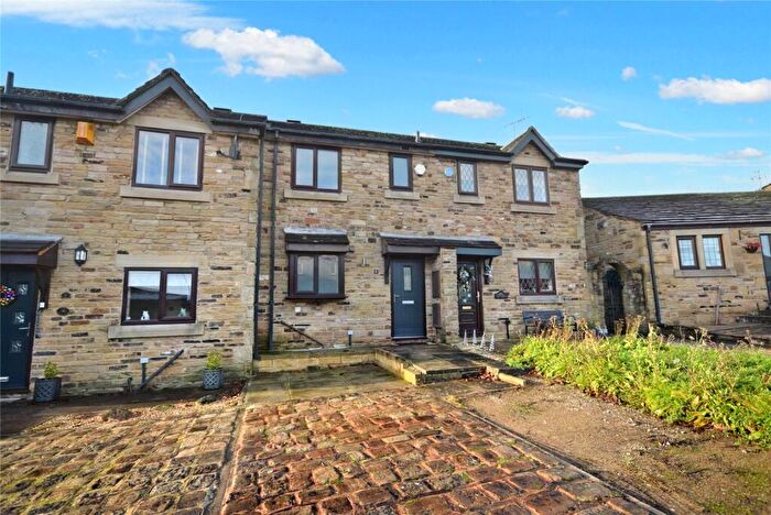 2 Bedroom Terraced House To Rent In Leventhorpe Way, Oulton, Leeds, West Yorkshire, LS26