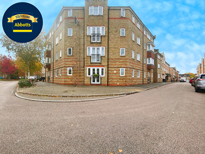 2 Bedroom Apartment To Rent In Crompton Street, Chelmsford, CM1