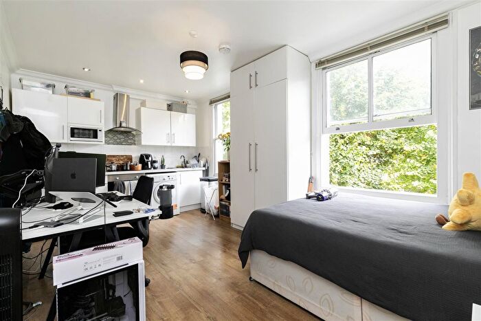 Studio To Rent In Bamborough Gardens, London, W12