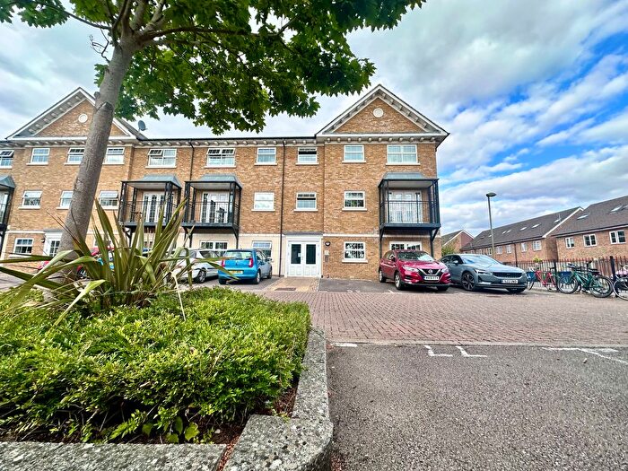 2 Bedroom Flat To Rent In Reliance Way, Oxford, OX4