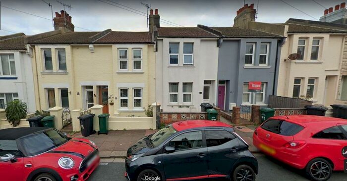 3 Bedroom Flat To Rent In Redvers Road, Brighton, BN2