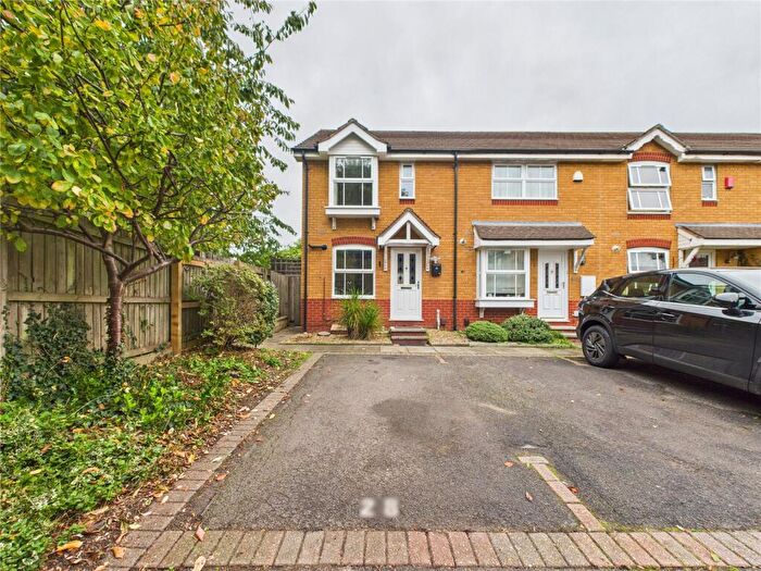 2 Bedroom End Of Terrace House For Sale In The Beeches, Bradley Stoke, Bristol, South Gloucestershire, BS32