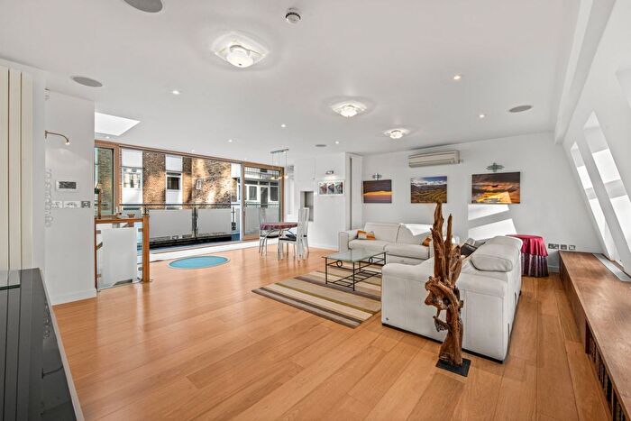 4 Bedroom Mews To Rent In Chilworth Mews, Hyde Park, W2