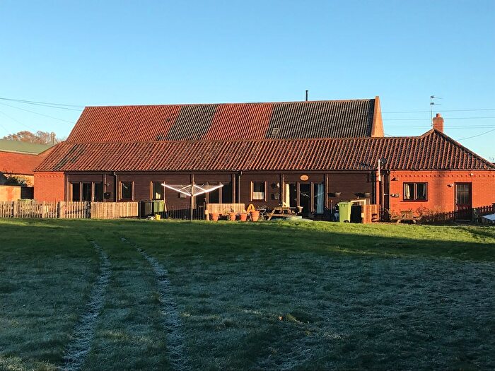 3 Bedroom Barn Conversion To Rent In Manor Farm, Oxwick, NR21