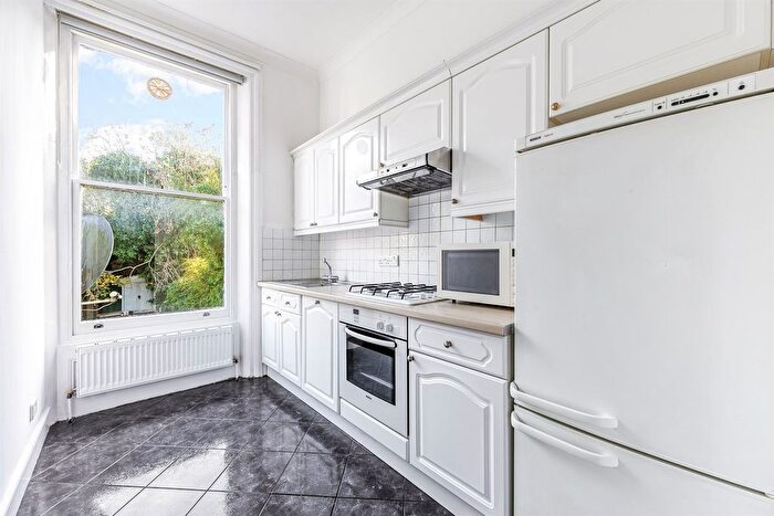 1 Bedroom Flat To Rent In Windsor Road, London, W5