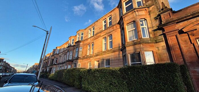3 Bedroom Flat To Rent In Kenmure Street, Pollokshields, G41