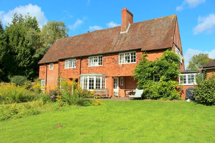 4 Bedroom Detached House To Rent In Itchen Abbas, Winchester, SO21