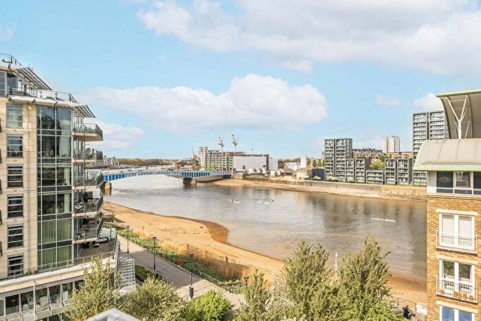 1 Bedroom Flat For Sale In Chatfield Road, Battersea, SW11