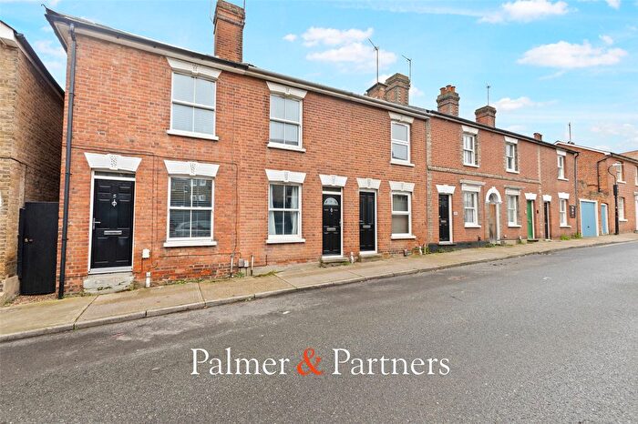 2 Bedroom End Terrace House For Sale In Hospital Road, Lexden, Colchester, Essex, CO3