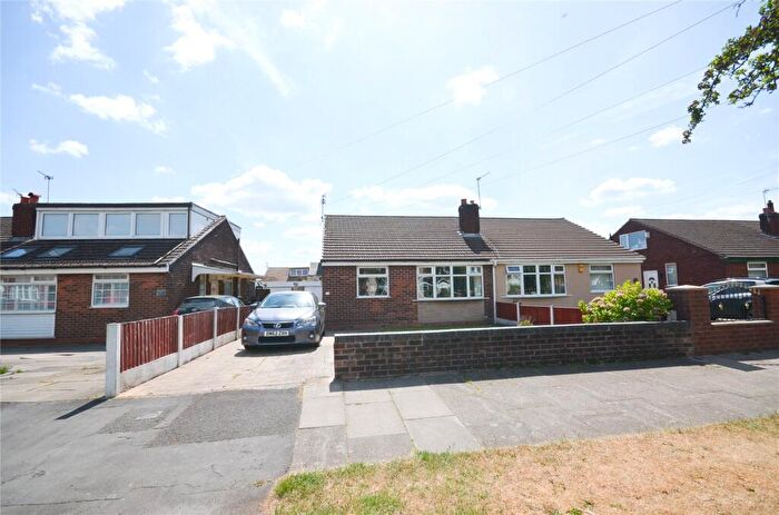 2 Bedroom Bungalow To Rent In Windmill Lane, Dane Bank, Tameside, M34