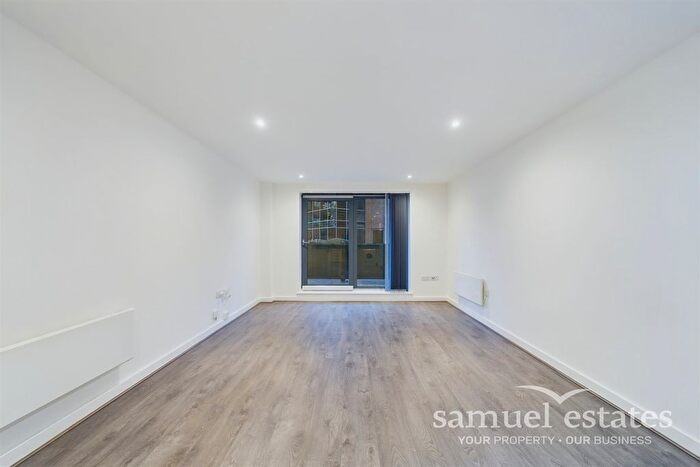 2 Bedroom Flat To Rent In Chapter Way, Colliers Wood, London, SW19