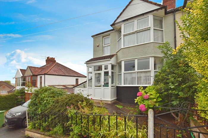 3 Bedroom Semi Detached House For Sale In Imperial Road, Knowle, Bristol, BS14