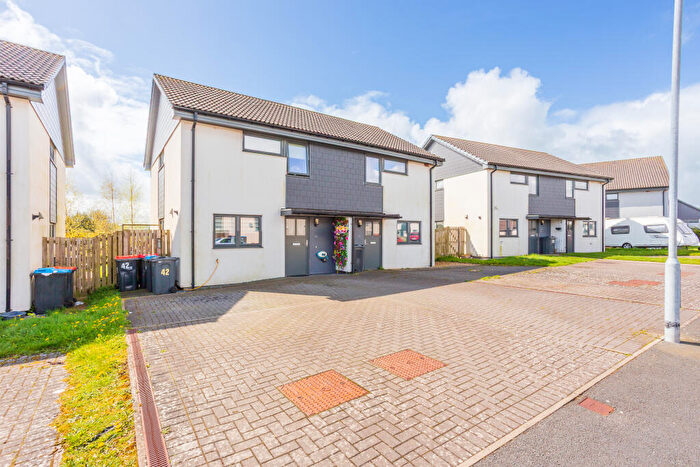 2 Bedroom Semi Detached House For Sale In Hillside Drive, Dumfries, DG2