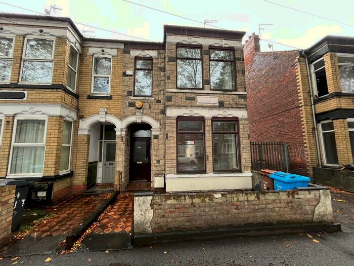 4 Bedroom Terraced House To Rent In Boulevard, Hull, East Riding Of Yorkshire, Uk, HU3