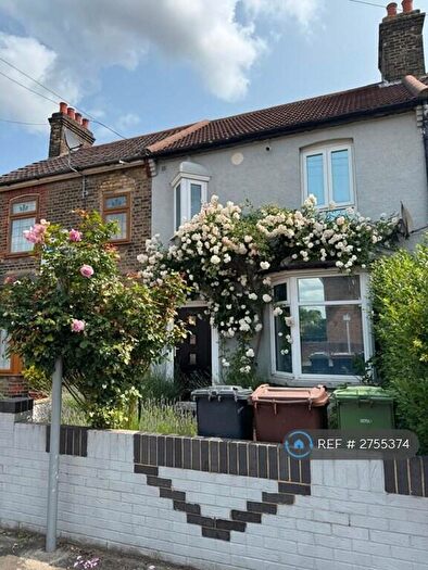 3 Bedroom Terraced House To Rent In Sparsholt Road, Barking, IG11
