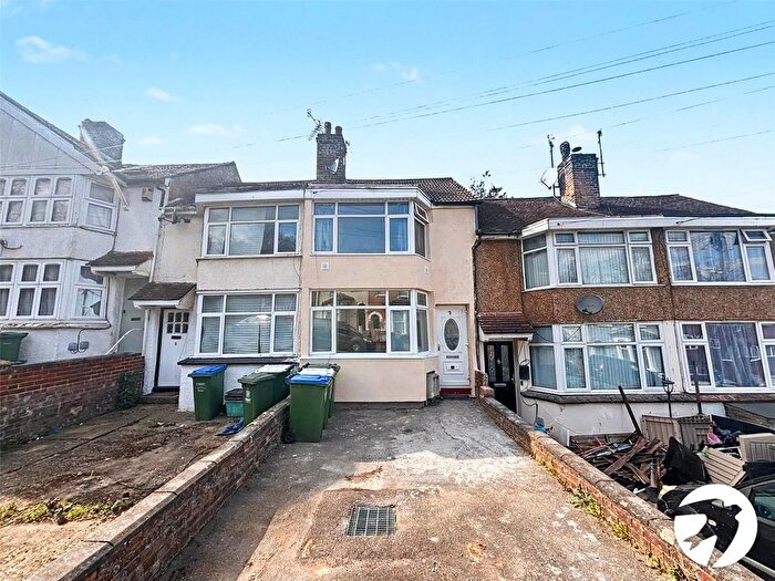 2 Bedroom Terraced House To Rent In Gladeswood Road, Belvedere, Kent, DA17