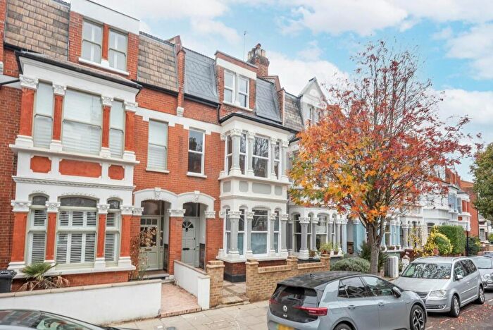 5 Bedroom Terraced House For Sale In Carysfort Road, London, N16