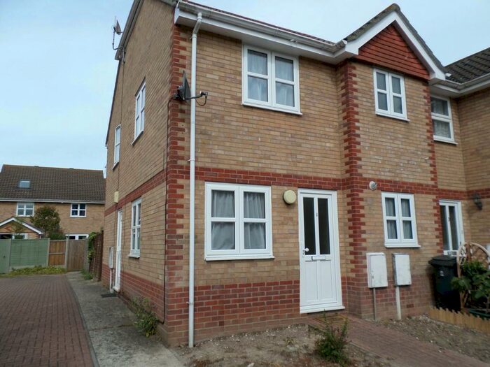 1 Bedroom House To Rent In Chater Court, Walmer, CT14