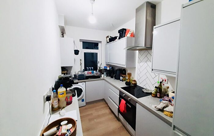 2 Bedroom Flat To Rent In Craggan Drive, Glasgow, G14